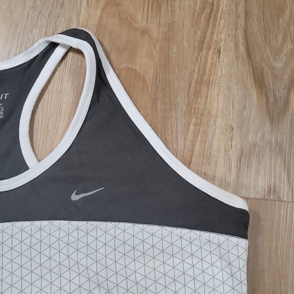 🔺️ Nike White & Gray Dri-Fit Racerback Tanktop Large - Picture 6 of 11